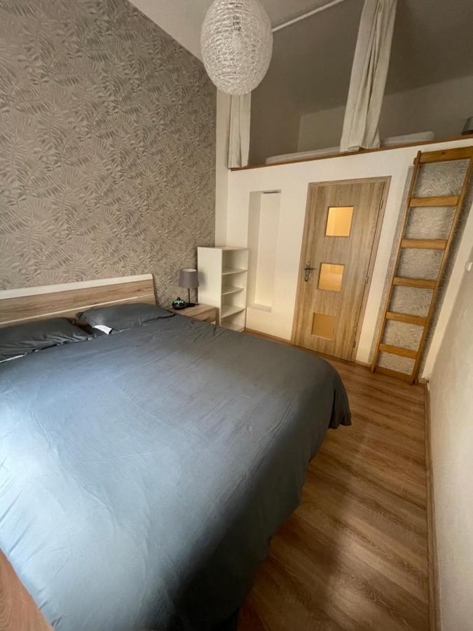 Wenceslas Square Two-Floor Apartment Praag Buitenkant foto